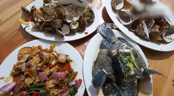 店家回應(yīng)4個(gè)菜1500元:明碼標(biāo)價(jià)