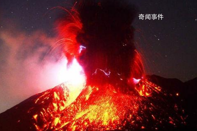 日本九州地區(qū)多個(gè)火山口噴發(fā) 煙霧從火山口上升至空中2000米左右