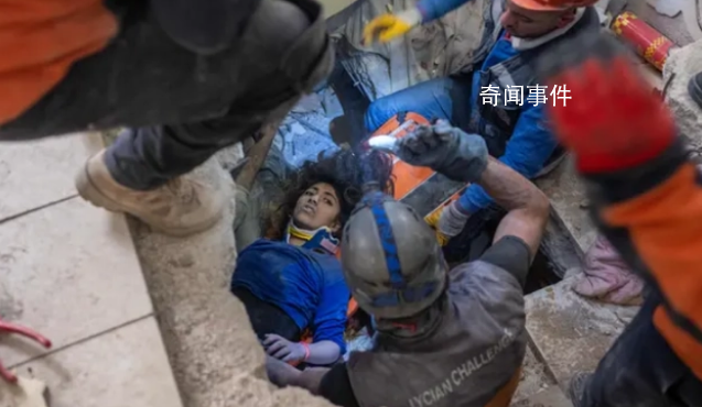 17歲少年被困94小時(shí)喝尿液堅(jiān)持獲救 毫發(fā)無(wú)傷