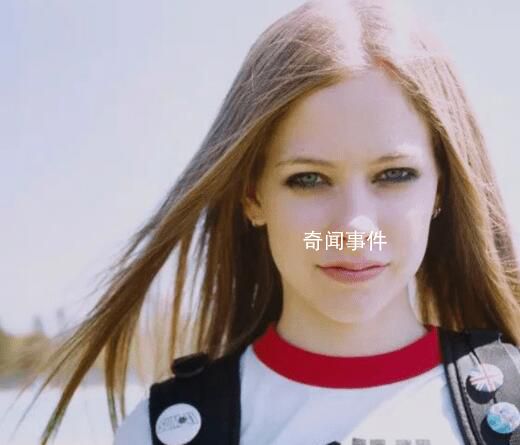 網(wǎng)曝浪姐4嘉賓名單 艾薇兒Lisa加盟