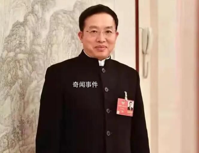 代表呼吁全國普及電子身份證 方便群眾一部手機(jī)走天下