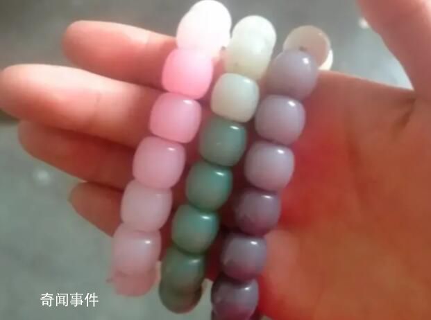 小學(xué)生開始流行盤手串 可能是比較解壓吧這個(gè)聲音很舒服