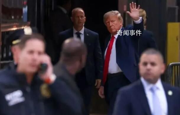 4月4日將成美國歷史上很關鍵的一天 特朗普從佛羅里達飛抵紐約