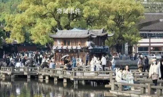 國內(nèi)旅游訂單創(chuàng)5年來最高 五一預(yù)計240000000人次出游