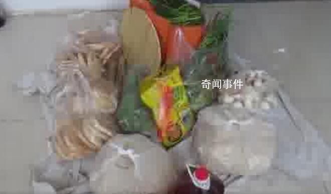 母親給五一返程女兒塞80斤特產(chǎn) 滿滿都是愛