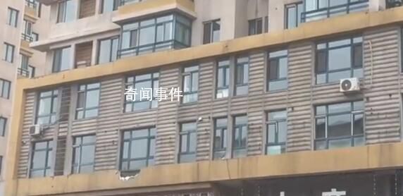 砸承重墻租客原計(jì)劃開(kāi)臺(tái)球廳 未發(fā)生沉降