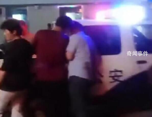 江蘇有人搶銀行?警方回應(yīng)