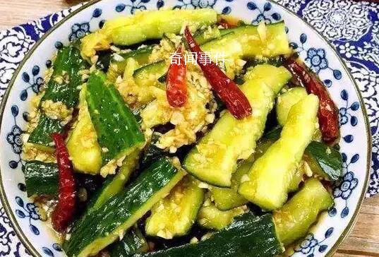 多家餐館賣拍黃瓜遭職業(yè)打假 賣拍黃瓜到底需要什么資質(zhì)