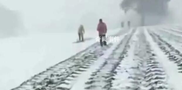 全國(guó)多地5月飄雪 為何還會(huì)出現(xiàn)下雪天氣