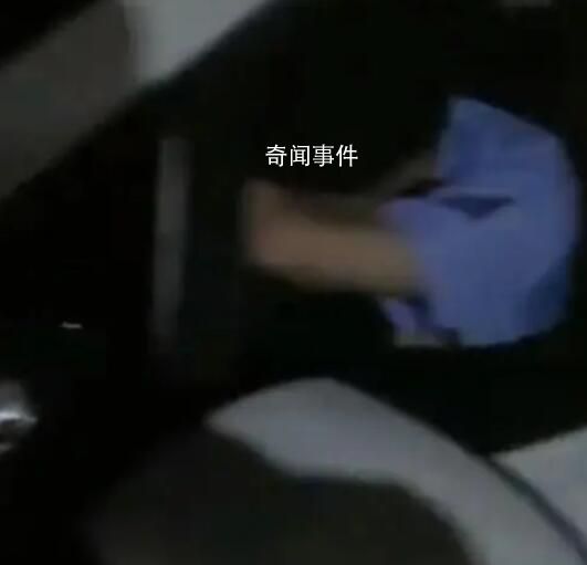 警車撞人后逃跑?警方:沒統一答復