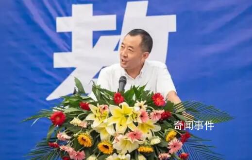 陳行甲在高校畢業(yè)典禮上演講 不要怕人生起點(diǎn)低護(hù)住心中盼望
