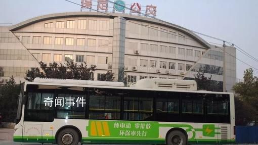 石家莊緊急調(diào)集公交車支援保定 河北保定多條公交線路陷入停運(yùn)