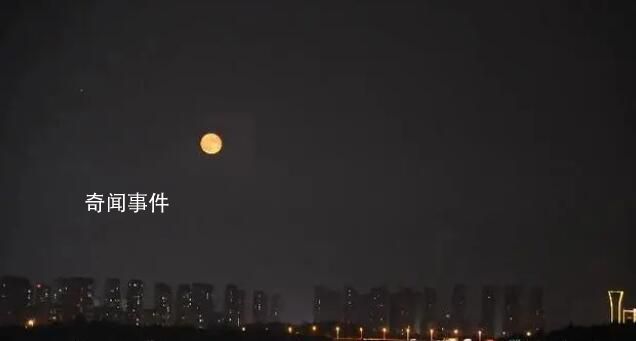 “木星伴月”現(xiàn)身夜空