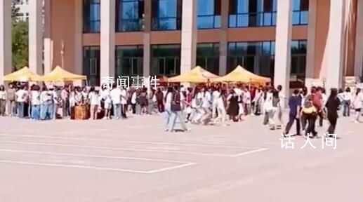 34歲初中老師重新高考轉(zhuǎn)學(xué)口腔醫(yī)學(xué) 引起了廣泛關(guān)注