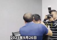 走失25年男孩中秋前夕與家人團聚 一家三口再次團聚