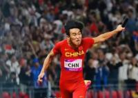 男子4X100米反超日本的是誰 陳佳鵬個人資料簡介