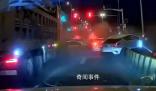 上海一渣土車失控致多車連環追尾 場面一片混亂