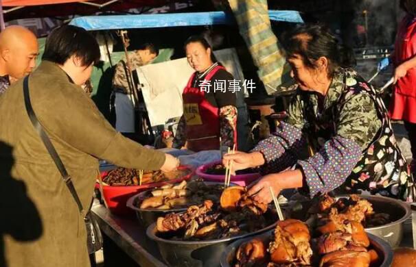 黑河早市攤拉起中俄雙語(yǔ)招牌 現(xiàn)象背后的原因和影響是什么