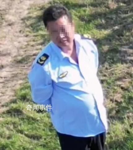 官方辟謠執法人員開車偷紅高粱 相關情況正在核實中