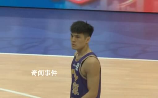 CBA狀元陳國豪首秀炸裂 CBA常規(guī)賽北控險勝青島
