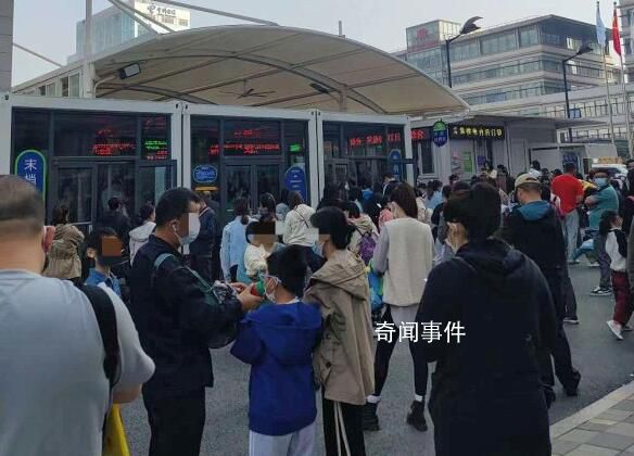 多地醫院兒科門急診爆滿 這個秋冬又是發熱高峰