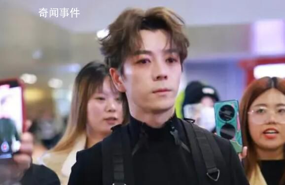 王櫟鑫帶呼吸機(jī)上節(jié)目 引發(fā)了觀眾的熱議