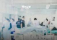 男孩重癥肺炎出院第二天上學再中招