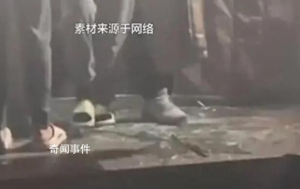 西安一高校學(xué)生砸門逃生避震 已跟領(lǐng)導(dǎo)匯報(bào)此事