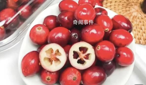 南寧蔓越莓免費發(fā)放 排隊出現(xiàn)人從眾