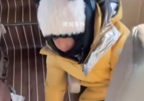 老師帶隊游哈爾濱將娃忘車上 幸運的是孩子并未受到嚴重傷害