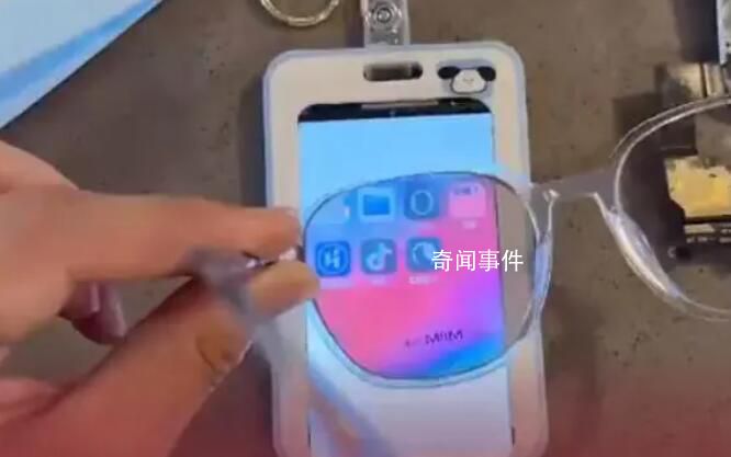 偽裝成正常飯卡的手機(jī)令家長(zhǎng)擔(dān)憂